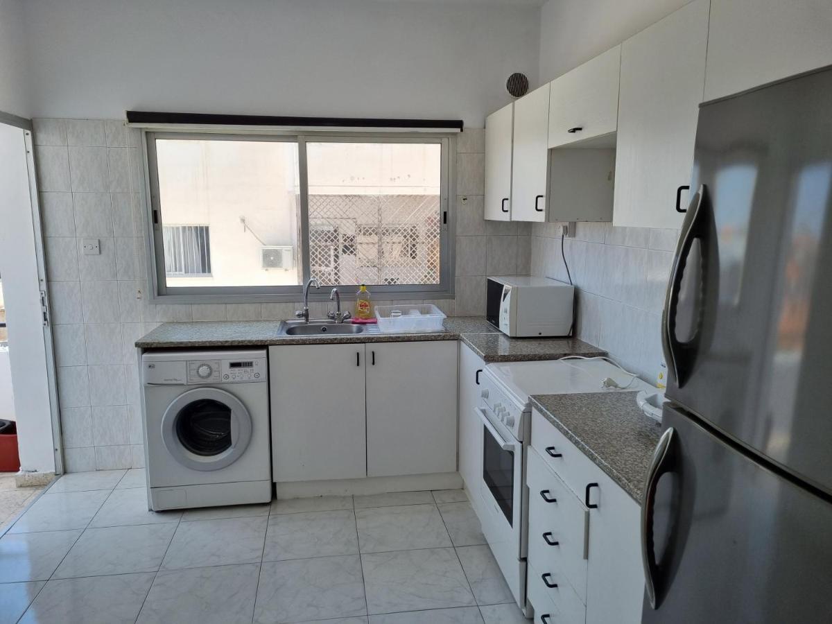 Ikaros Boutique Apartment Лимасол Екстериор снимка