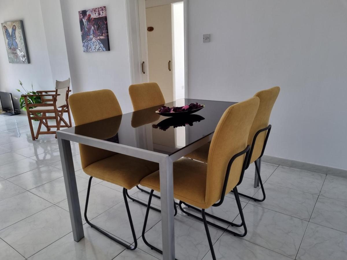 Ikaros Boutique Apartment Лимасол Екстериор снимка