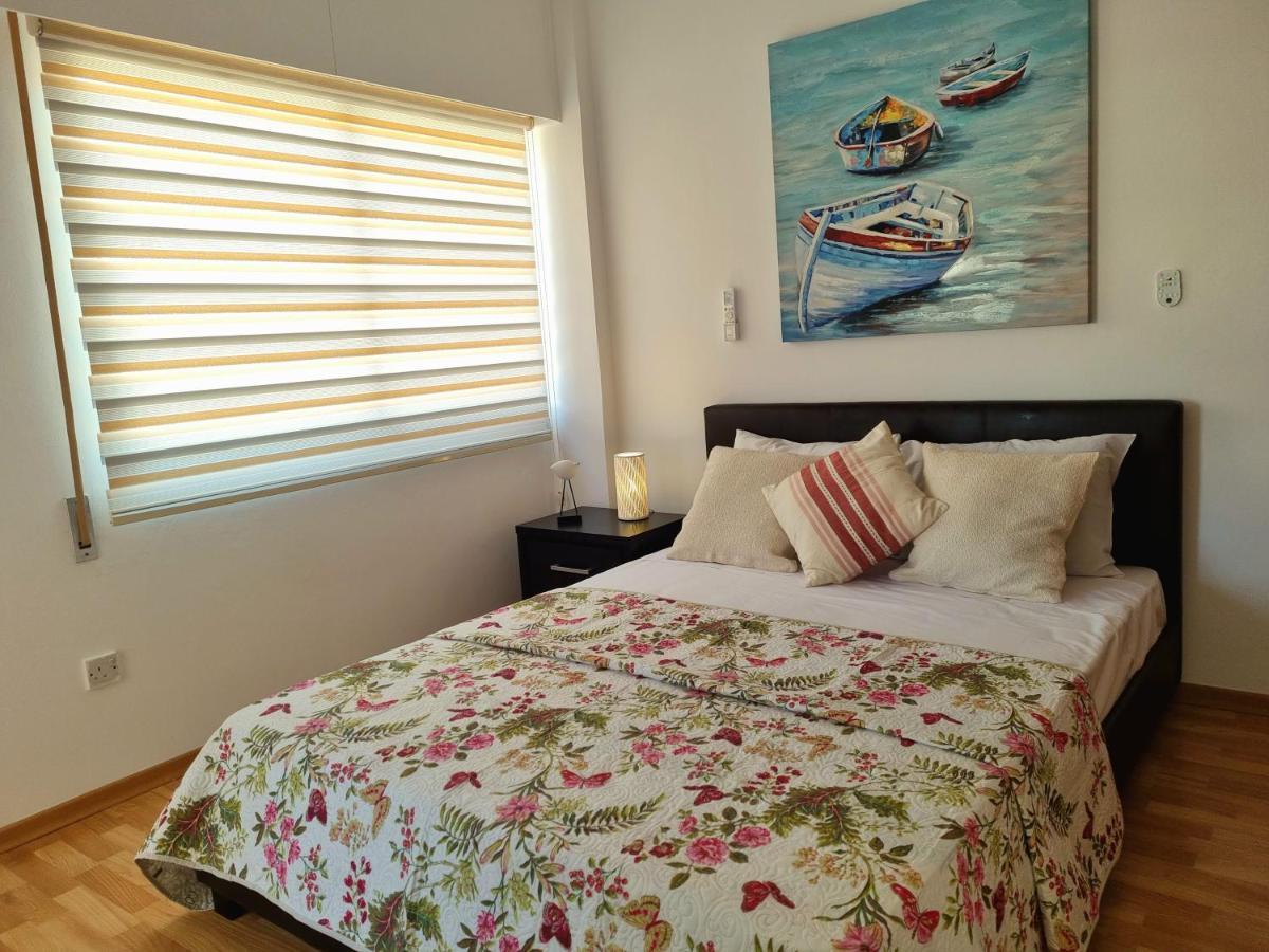 Ikaros Boutique Apartment Лимасол Екстериор снимка